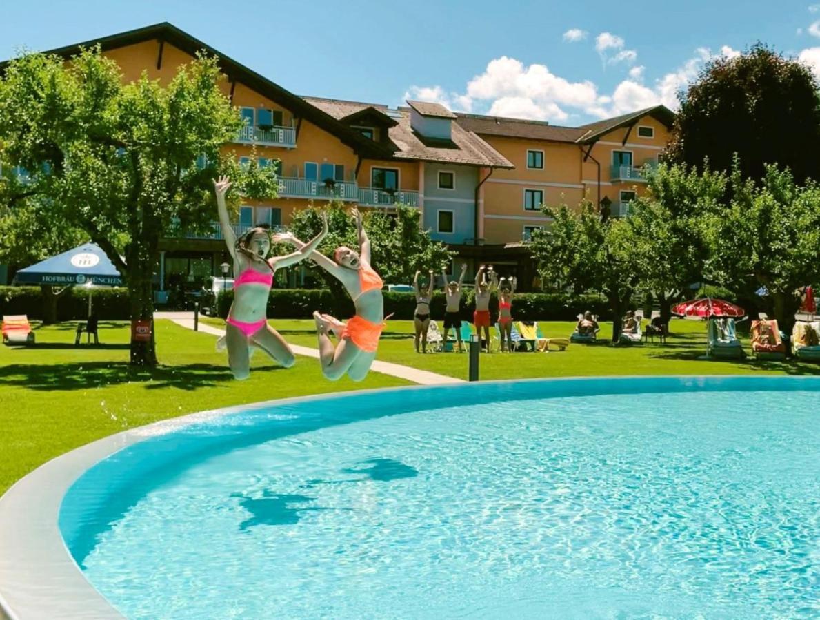 Hotel Pachernighof Velden am Woerthersee Exterior photo