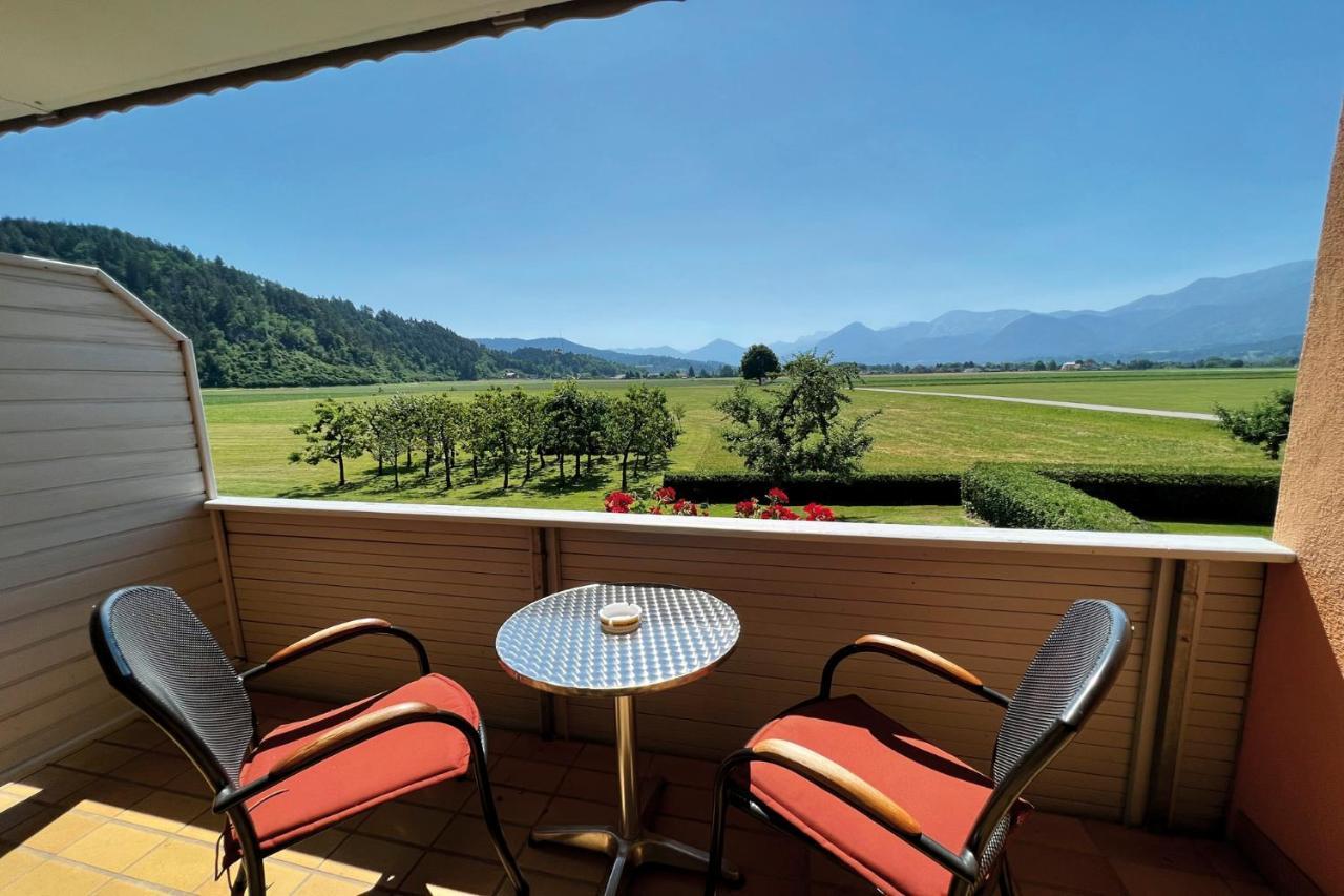 Hotel Pachernighof Velden am Woerthersee Exterior photo
